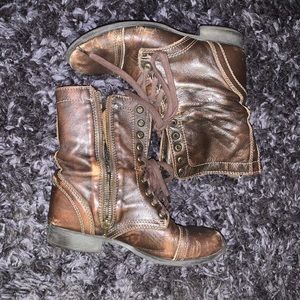 Steve Madden brown Troopa combat boots